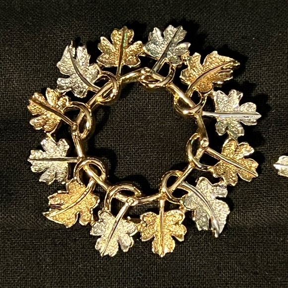 Vintage Brooch & Earrings Set - Picture 14 of 14